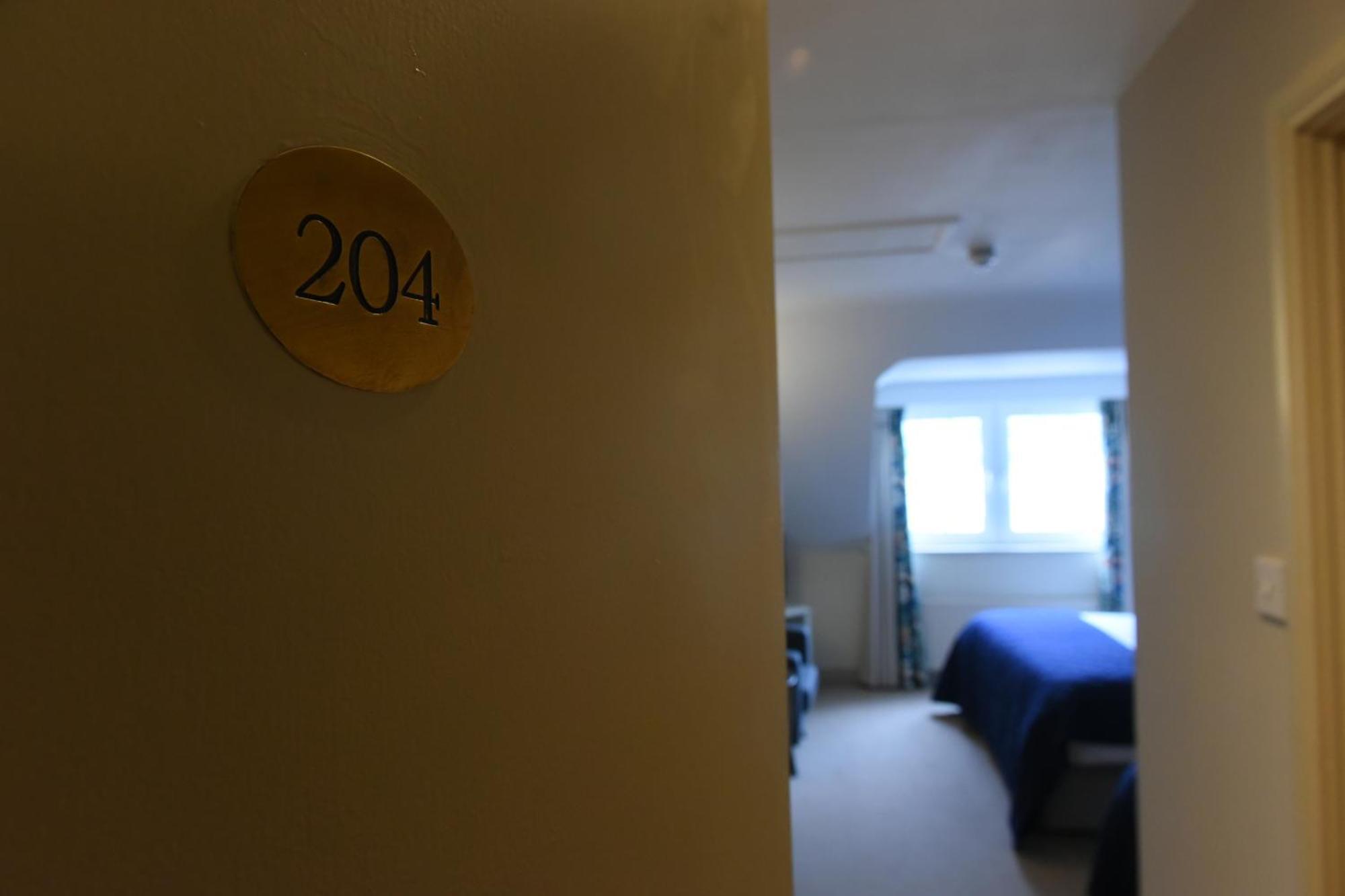 The Lough & Quay Accommodation Town Centre Warrenpoint Bagian luar foto