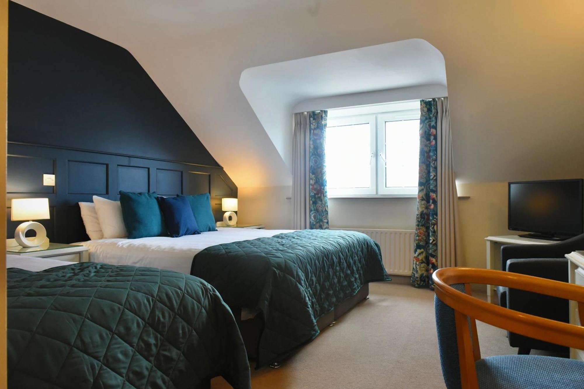 The Lough & Quay Accommodation Town Centre Warrenpoint Bagian luar foto