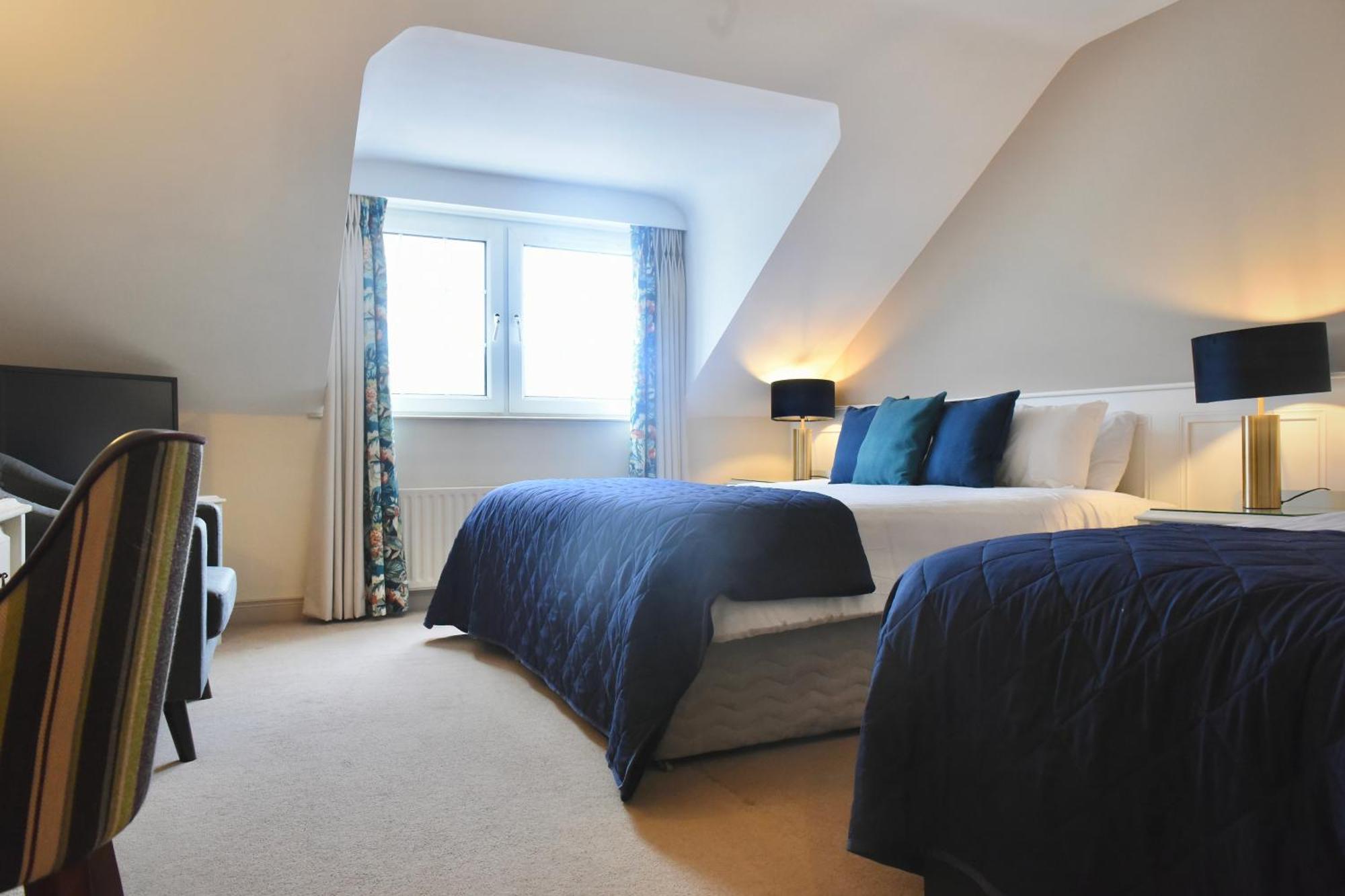 The Lough & Quay Accommodation Town Centre Warrenpoint Bagian luar foto