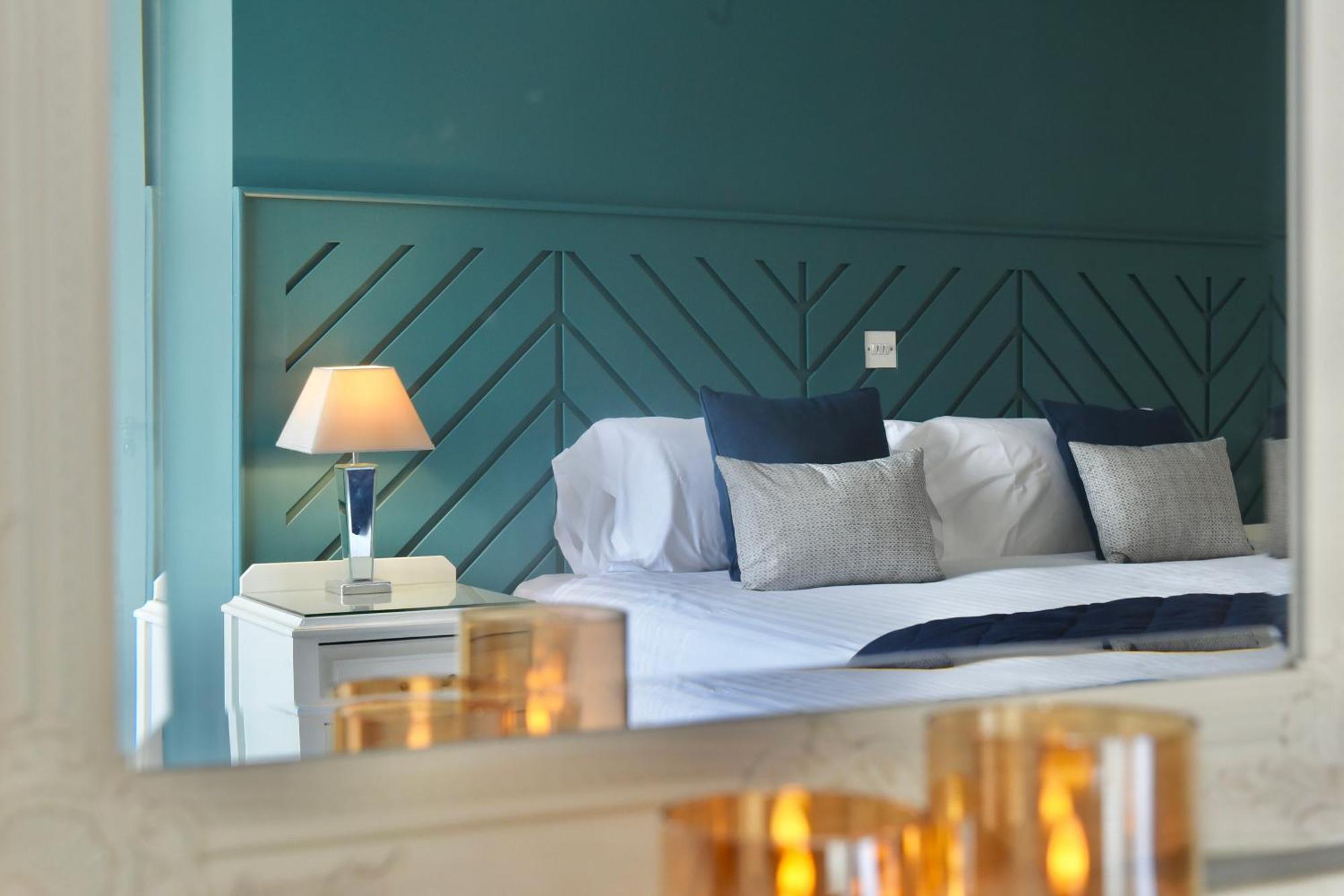 The Lough & Quay Accommodation Town Centre Warrenpoint Bagian luar foto
