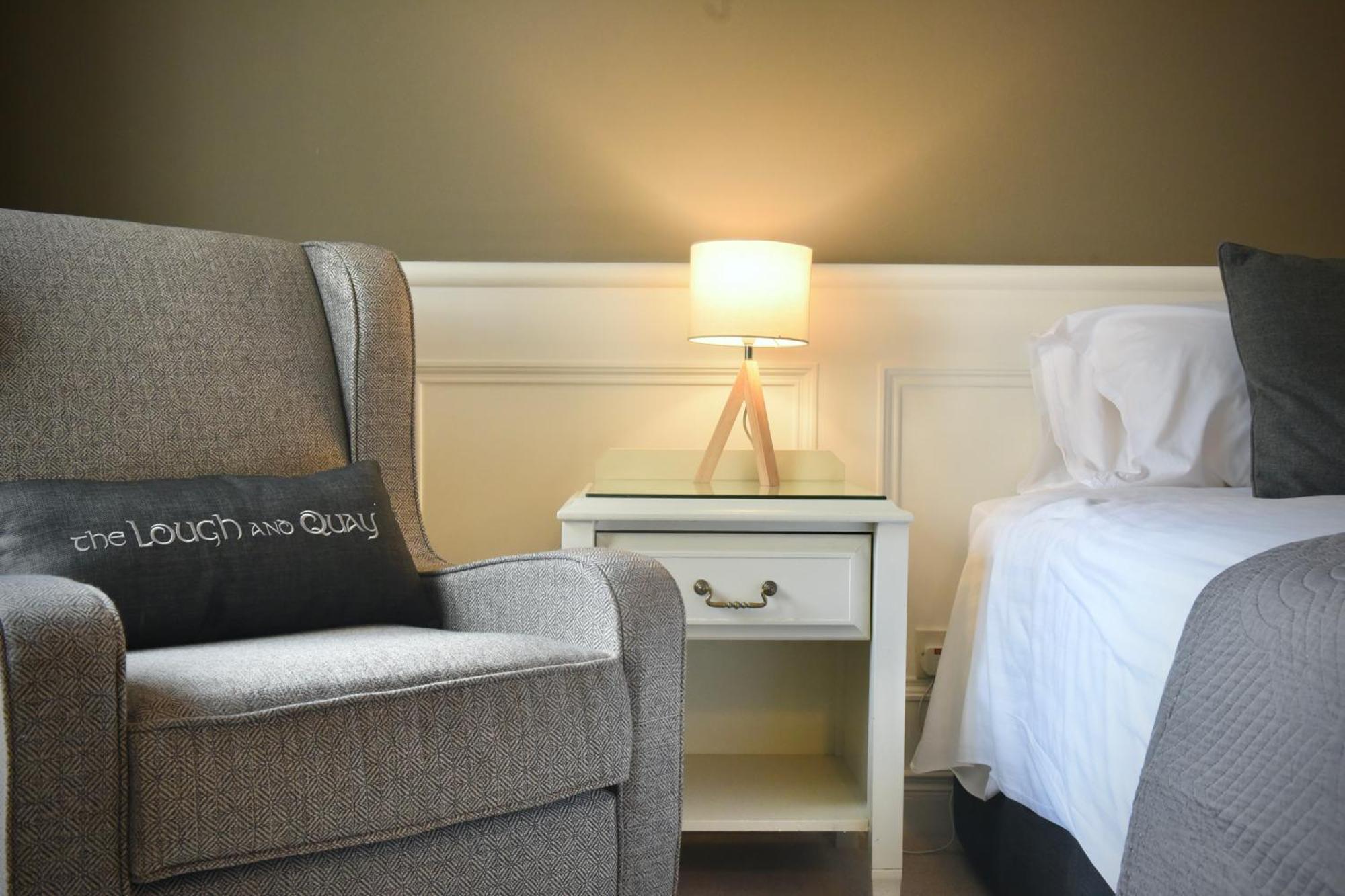 The Lough & Quay Accommodation Town Centre Warrenpoint Bagian luar foto